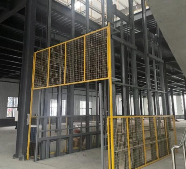 营根镇请详细介绍一下货梯安装在室外的维护方法