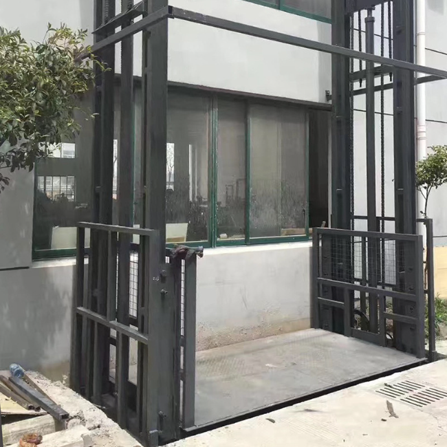 营根镇5吨室外升降货梯